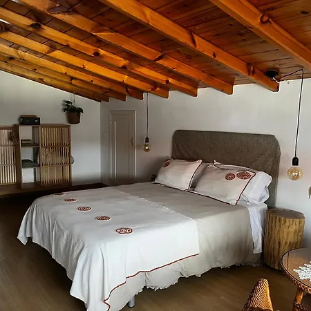 Acogedora Casa En Rinlo, En La De